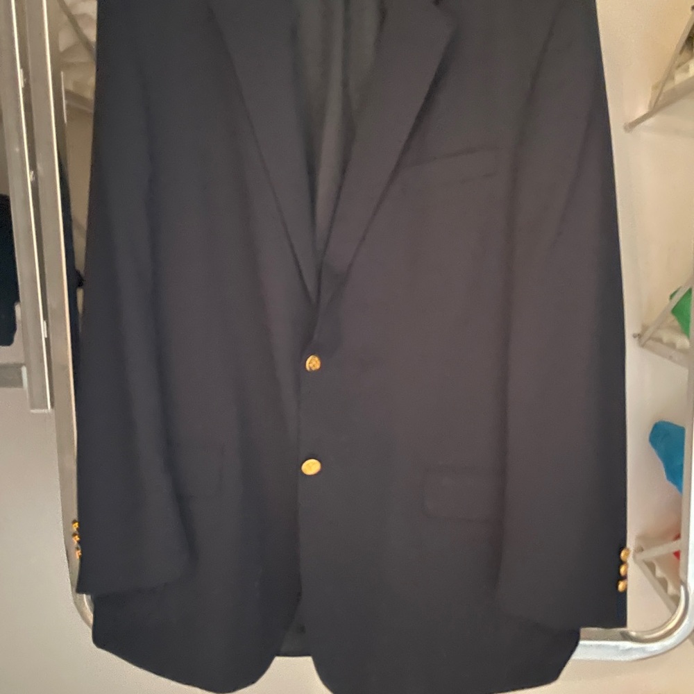 Classic Joseph & Feiss Navy blue  Blazer with Gold Buttons. Size 46 tall